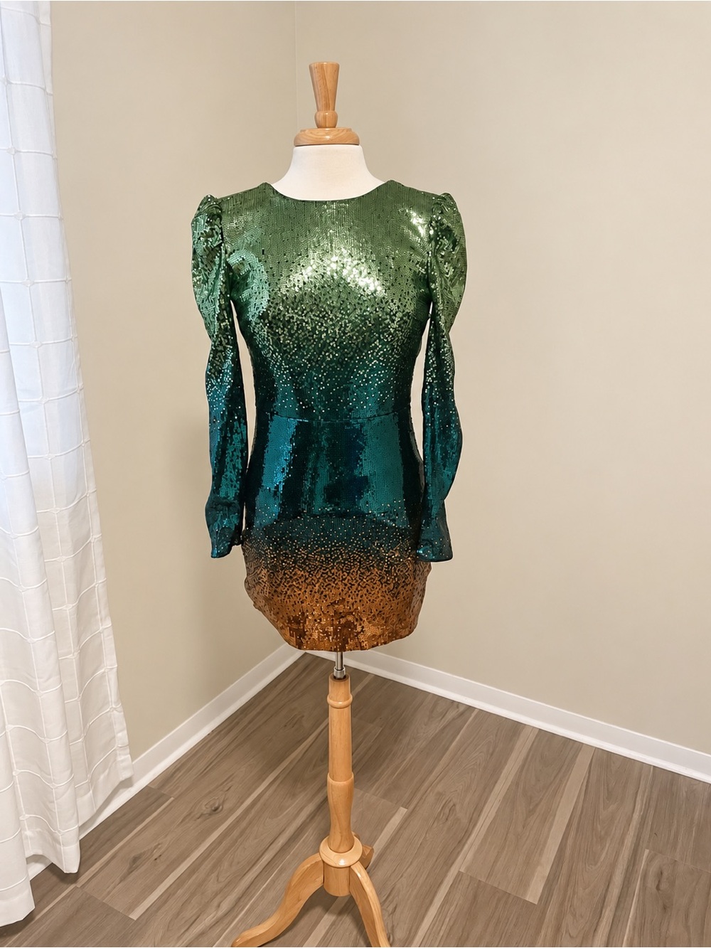 Dress the Population Ombre Sequin Long-Sleeve Mini Dress, XS